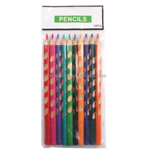 <span class=keywords><strong>Crayons</strong></span> de couleur <span class=keywords><strong>triangulaires</strong></span> en bois H-TONE avec aiguiseur de pinceaux 12 pièces ensemble d'art de haute qualité pour écoliers - Product Image 1