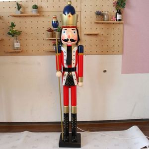 Marioneta de Soldado Cascanueces Grande de 1.8m, Decoración Navideña Ecológica y Duradera para KTV, Venta al Por Mayor - Product Image 4