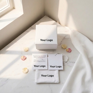 Boîte cadeau de luxe rose en carton rigide avec tiroir coulissant <span class=keywords><strong>et</strong></span> logo personnalisé pour bijoux (collier, boucles d'oreilles, <span class=keywords><strong>bracelet</strong></span>, <span class=keywords><strong>bague</strong></span>) - Product Image 1