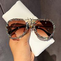2026 Luxus-Bienen-Sonnenbrille für Damen, Metallrahmen mit Strass, Vintage-Sonnenbrille für Damen, Herren-Sonnenbrille, Modische Schattierungen, Lentes De Sol