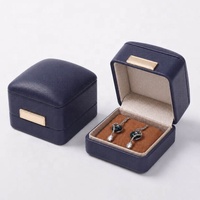 Boîte à bijoux en cuir PU avec logo personnalisé, boîte cadeau Cartier, boîte à anneaux rouge, boîte à colliers, boîte à bracelets, boîte à boucles d'oreilles, ensemble d'emballage de bijoux de luxe