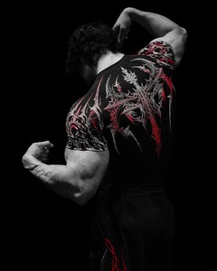 <span class=keywords><strong>เสื้อ</strong></span>ยืดแขนสั้นผู้ชายแบบสปอร์ต ยืดหยุ่นสูง สำหรับออกกำลังกาย วิ่ง เทรนนิ่ง ใส่ลำลอง ลายเรขาคณิต ผ้าเนื้อแน่น - Product Image 4