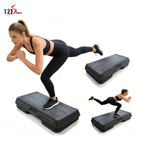 Plataforma de Step Aeróbico Ajustable en Altura, Antideslizante y Duradera de 123Sports con 2 Elevadores
