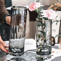 Vase en verre cylindrique côtelé vertical moderne, bord doré, gris fumé, haut, pour fleurs, base lourde, décoration de table