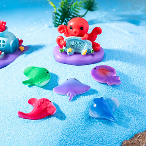 Vente en gros d'ornements en résine de poissons diables colorés, animaux marins artistiques, poissons personnalisés pour micro-paysages et aménagement d'aquariums - Product Image 4