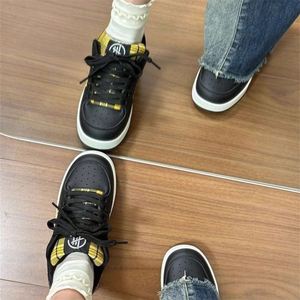 Calzado Casual Americano de Skate de Moda con Suela Gruesa para Mayor Altura, Diseño a Cuadros y Elementos de Rayo, Lengüeta Gruesa y Duradera - Product Image 6