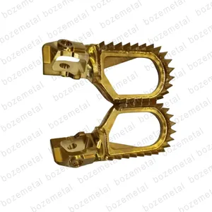 Chất lượng cao CNC hàng không vũ trụ Titan footpeg cho KTM 2024 Pro Trọng lượng nhẹ Dirt Phụ tùng xe đạp phiên bản vàng