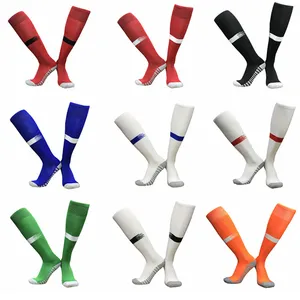 Fabrik Großhandel Adult Football Long Tube Dicke Handtuch Socken Fußball Socken Rutsch feste Over-the-Knie Fußball Socken Günstiger Preis