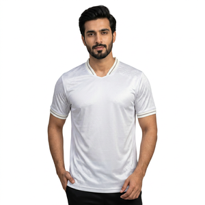 Ensemble d'uniformes de sport d'hiver personnalisés pour hommes, maillot de football et tenue de football avec service de dropshipping OEM disponible - Product Image 1