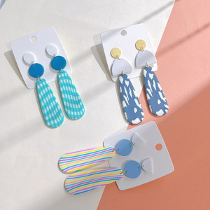 Nuovo stile coreano fatto a mano simpatici <span class=keywords><strong>orecchini</strong></span> leggeri in <span class=keywords><strong>argilla</strong></span> <span class=keywords><strong>polimerica</strong></span> multicolore geometrica per le donne - Product Image 3