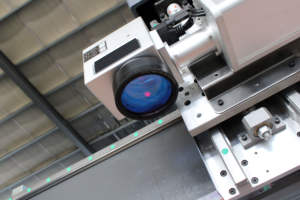Machine de gravure laser à fibre intelligente 4*8 <span class=keywords><strong>pieds</strong></span> pour acier, <span class=keywords><strong>miroir</strong></span> LED et givrage de verre - Product Image 6
