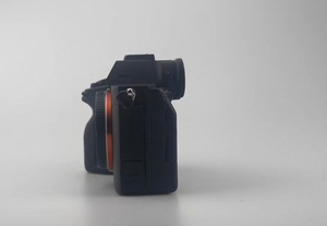 Appareil photo numérique plein format Sony <span class=keywords><strong>A7</strong></span> Mark <span class=keywords><strong>IV</strong></span> 33MP avec enregistrement vidéo 4K <span class=keywords><strong>A7</strong></span> <span class=keywords><strong>IV</strong></span> d'occasion - Product Image 2