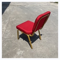 Chaises d'Église Empilables Modernes en Tissu à Prix Abordable pour Auditorium Scolaire, Sièges de Conception Traditionnelle pour Églises en Vente en Gros