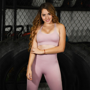 Sujetador deportivo con logotipo personalizado para mujer, pantalones de Yoga sin costuras, conjunto para hacer ejercicio - Product Image 6