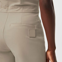 Ensemble d'uniformes de combinaison d'infirmière une pièce personnalisés Vêtements d'hôpital formels-Veste et robe pour femmes directement du fabricant