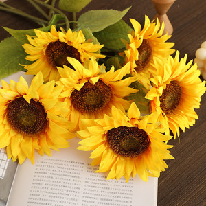 <b>Artificial</b> Sunflower <b>Bouquets</b> Silk Flower High Simulation Rustic Style Home Decor Wedding Props Summer Outdoor Use - Product Image 2