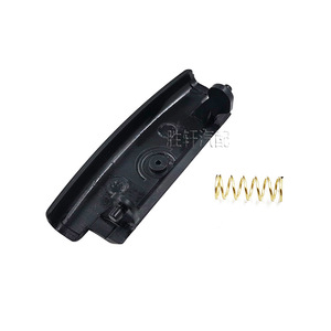 Cierre de plástico para la tapa del reposabrazos delantero central del Audi A1, compatible con los modelos 8X1 de 2012 a 2018 - Product Image 2
