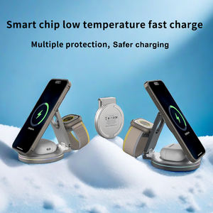 Station de <span class=keywords><strong>chargeur</strong></span> sans fil pour téléphone portable de bureau Portable 3In1 4 3 en un 3 en 1 <span class=keywords><strong>chargeur</strong></span> sans fil pliable magnétique 10W 15W - Product Image 4
