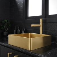 Évier de comptoir en acier inoxydable plaqué PVD couleur or brossé, design carré, certifié CE, pour hôtel