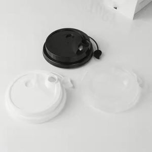 Tapa de Plástico PP de Alta Calidad a Precio de Fábrica, 90/98mm de Diámetro, Hermética, para Vasos de Té con Leche y Boba, Fabricada por Inyección - Product Image 2