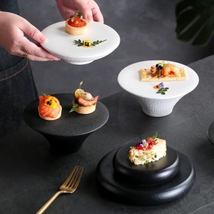 Bandeja Elevada de Cerámica Blanca Estilo <span class=keywords><strong>Zen</strong></span> Moderno, de Porcelana Mate de 6 Pulgadas, Ecológica, para Servir <span class=keywords><strong>Sushi</strong></span> y Postres - Product Image 2