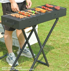 Parrilla de Carbón Plegable de Acero para Acampar al Aire Libre y Estufa para Asar con Ventilador y Rejilla - Product Image 1