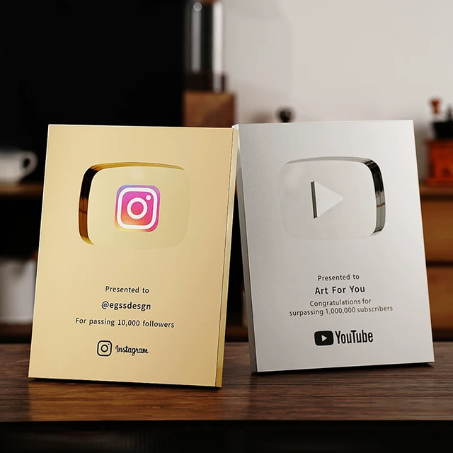 Creative Custom YouTube Play Button Plaque Metal Shopify Shields Mirror Effect Award Trophy for Company Anniversary Recognition