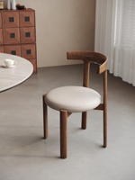 Nordischer Eschenholz Esszimmerstuhl Moderner Einfacher Leder-Polsterstuhl Bewegliche 4 Beine Designer Wohnmöbel Antike Walnussfarbe