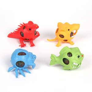 Nouveauté en promotion : Jouets anti-stress en TPR en forme d'animaux (Requin, Raisin) à presser, à étirer, à modeler, à rebond lent et doux pour enfants - Product Image 5