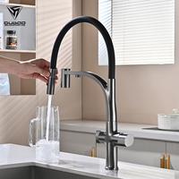 Robinet de cuisine moderne de luxe avec cascade, douchette extractible et purificateur d'eau