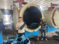 Mesin Pembuat Arang Kulit Kacang Tanah Horizontal Tanpa Asap Berkualitas Tinggi dengan Blower