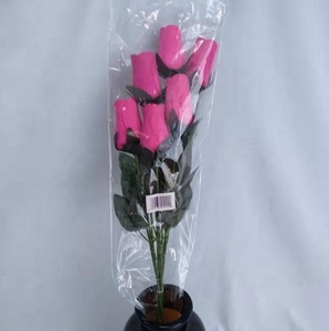 Roses Artificielles en <span class=keywords><strong>Bois</strong></span>, Grandes Fleurs avec Feuilles, en Gros à Vendre - Product Image 4