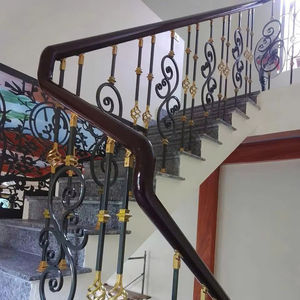 บันไดเหล็กดัดออกแบบตามสั่งจากเวียดนาม พร้อมรับประกันสามปี - Product Image 1