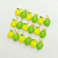 Accessoires pendentifs citron jaune en émail CH-LAP0059, mini composant de fruits au citron, vente en gros de petites breloques pour la fabrication de bijoux