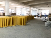 Borne de sécurité périmétrique KAVASS 165 mm à montage en surface pour la gestion d'accès aux véhicules en zone de stationnement et la sécurité industrielle