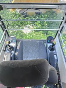 ズームライオン 8トン積載能力 自立式タワークレーン 6015-8 トップレス タワークレーン - Product Image 5