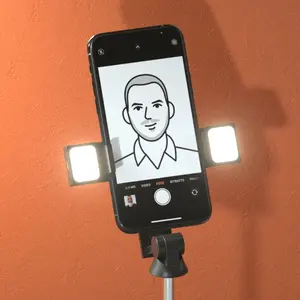 Palo de Selfie con Luz LED, Gadgets Personalizados - Product Image 3