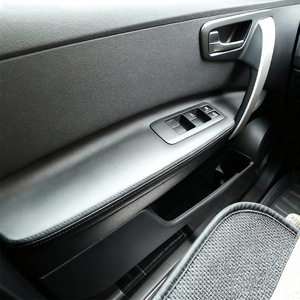 Cubierta de Cuero para Panel de Puerta Nissan Qashqai, Reposabrazos Delantero, Microfibra Auténtica, Modificación Interior - Product Image 5