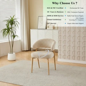 Chaise de salle à manger rembourrée à prix abordable avec coussin à ressorts ensachés et structure métallique pour intérieur - Product Image 1