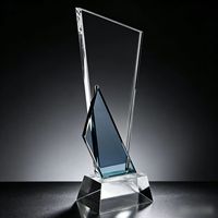 Trophée en cristal taillé géométriquement, souvenir en cristal vierge personnalisable pour les récompenses d'entreprise et sportives