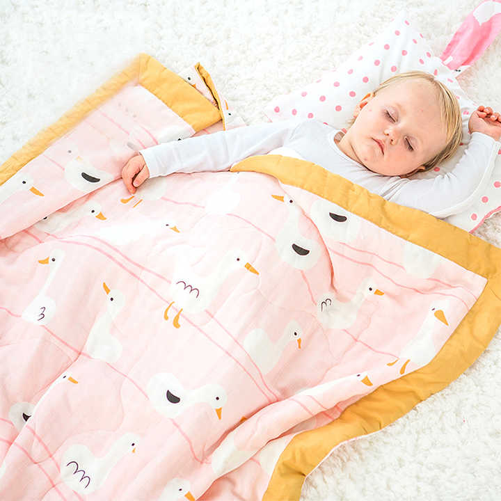 Customizable Cartoon Tree Print Comfortable Soft Bamboo Cotton Muslin Dot Baby Bedding Sets Perfect Personalized Gift for Baby