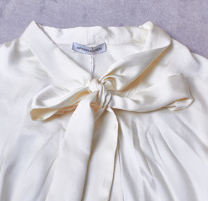 Camicia Coshe <span class=keywords><strong>Laura</strong></span> con stampa floreale vintage in stile coreano a maniche lunghe con fiocco per donna, elegante e casual per il lavoro quotidiano in ufficio - Product Image 4