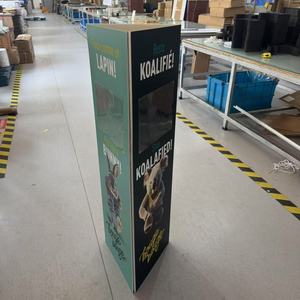 Panneau de signalisation triangulaire pliable TongJie, double face, personnalisé, résistant au vent et à la pluie, livraison économique pour les salons professionnels - Product Image 4