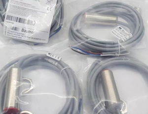 Interruptor de Proximidad Leuze Original, Nuevo, ISS 218MM/2NO-8N0, Estable y Apto para Uso Industrial, en Stock - Product Image 3