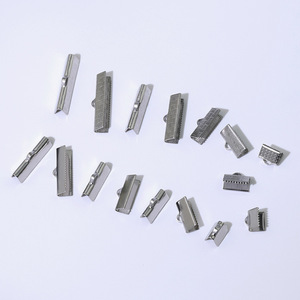 Résultats de bijoux simples Clip ouvert Rectangle <span class=keywords><strong>pince</strong></span> fin en acier inoxydable <span class=keywords><strong>Bracelet</strong></span> fermoir ruban sertissage fin pour la fabrication de bijoux - Product Image 6