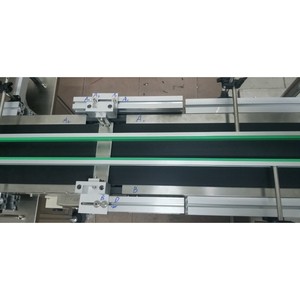 Ligne de remplissage, de bouchage et de scellage automatique Sinparto pour cosmétiques, sprays, toners, sérums, machine d'emballage contrôlée par PLC - Product Image 3