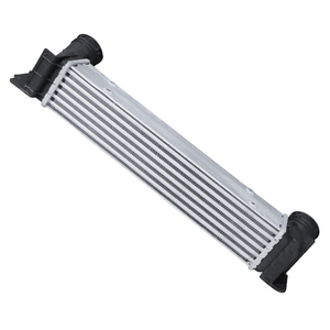 Refroidisseur intermédiaire OEM d'usine pour BMW E90 E91 E81 E82 E84 <span class=keywords><strong>E87</strong></span> E88 320d <span class=keywords><strong>Intercooler</strong></span> 17517524916 - Product Image 2