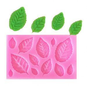 Rectángulo 12 piezas 3D clásico diferentes hojas de Rosa Diy molde de silicona - Product Image 1