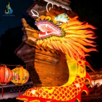 Lanternes de dragon chinoises traditionnelles, fabriquées à la main, énormes lanternes de dragon réalistes pour la décoration d'événements
