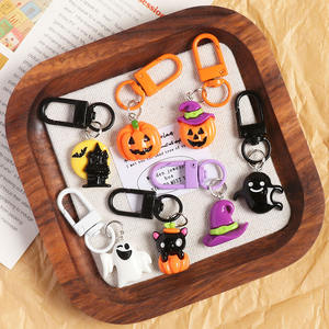 LLavero de resina de serie Halloween de dibujos animados creativos bolsa colgante de plástico colgante decorativo pequeños regalos para parejas o novias - Product Image 1